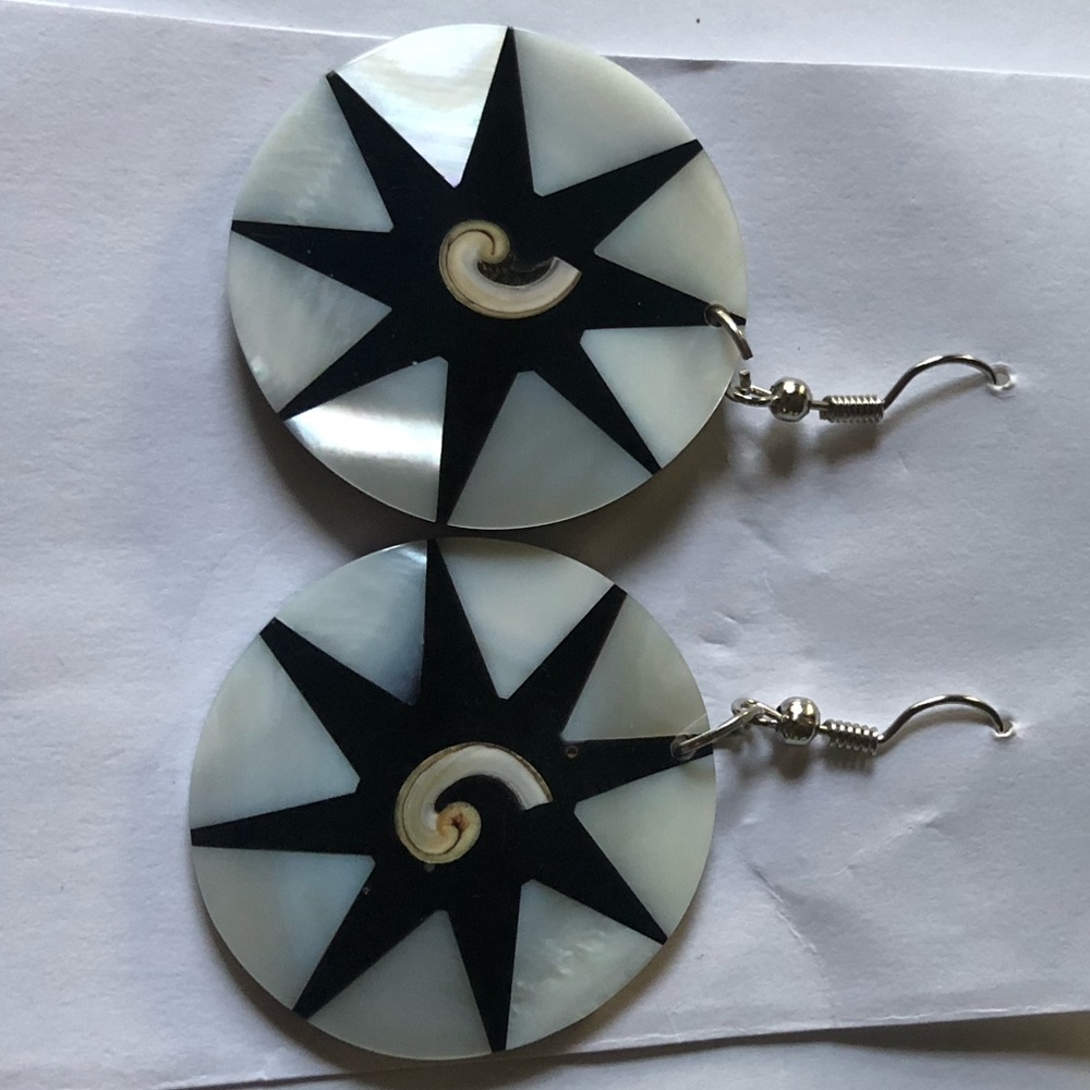 😍 Beautiful Earrings